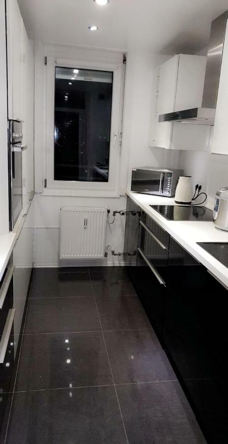 Sehr Schoene Drei Zimmer Deluex Wohnung In Sindelfingen Zewnętrze zdjęcie